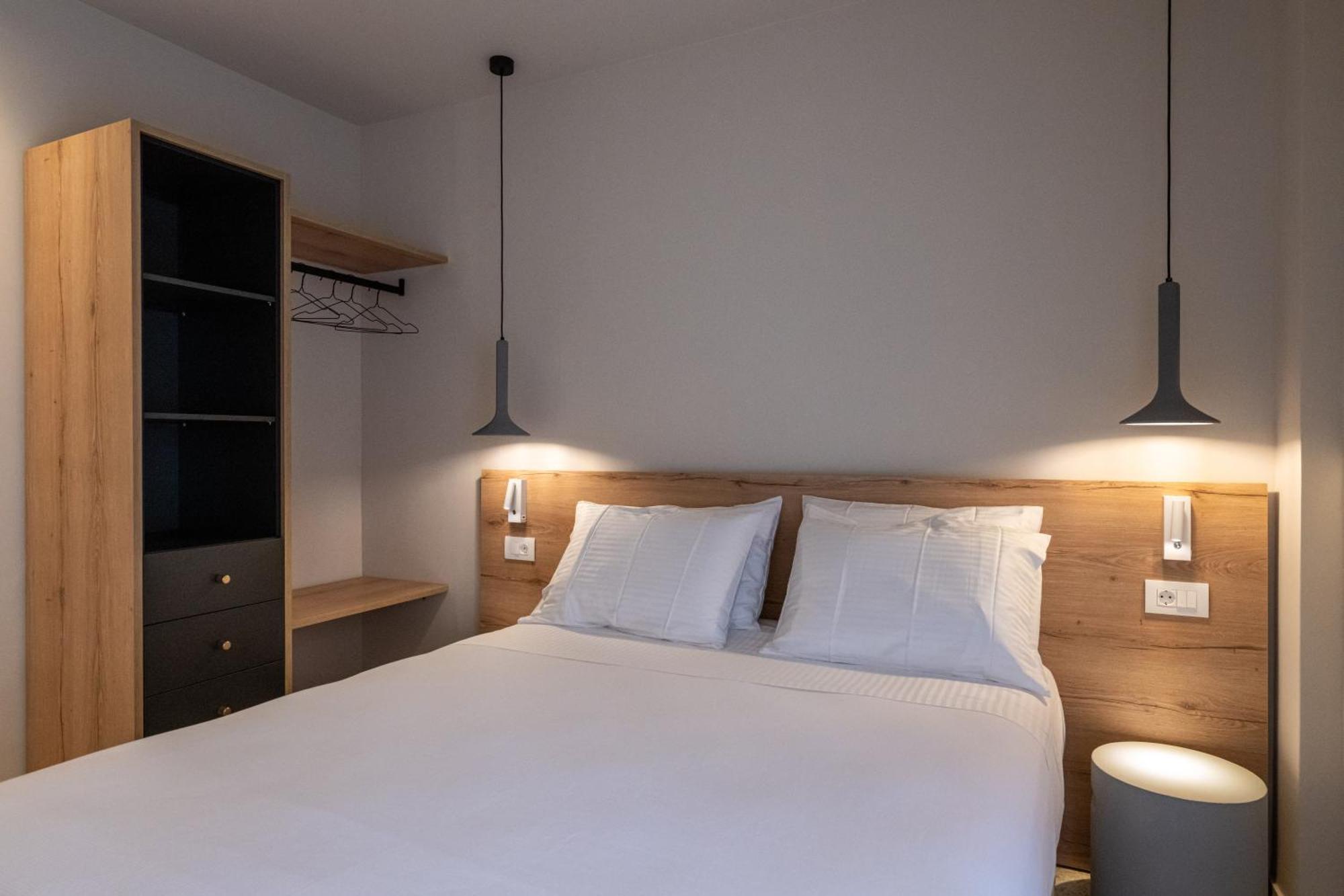 Asklipiou Cube - Kalamata Mediterranean Suites Eksteriør bilde