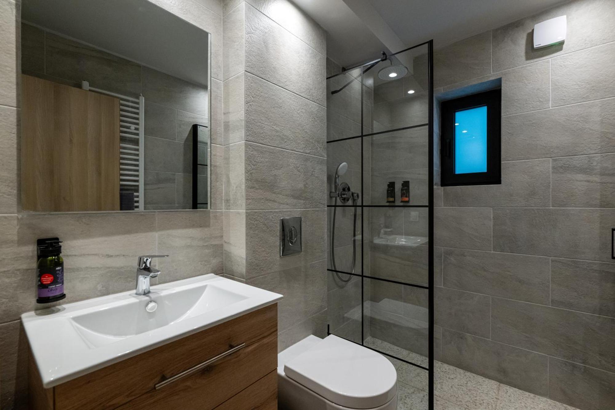 Asklipiou Cube - Kalamata Mediterranean Suites Eksteriør bilde
