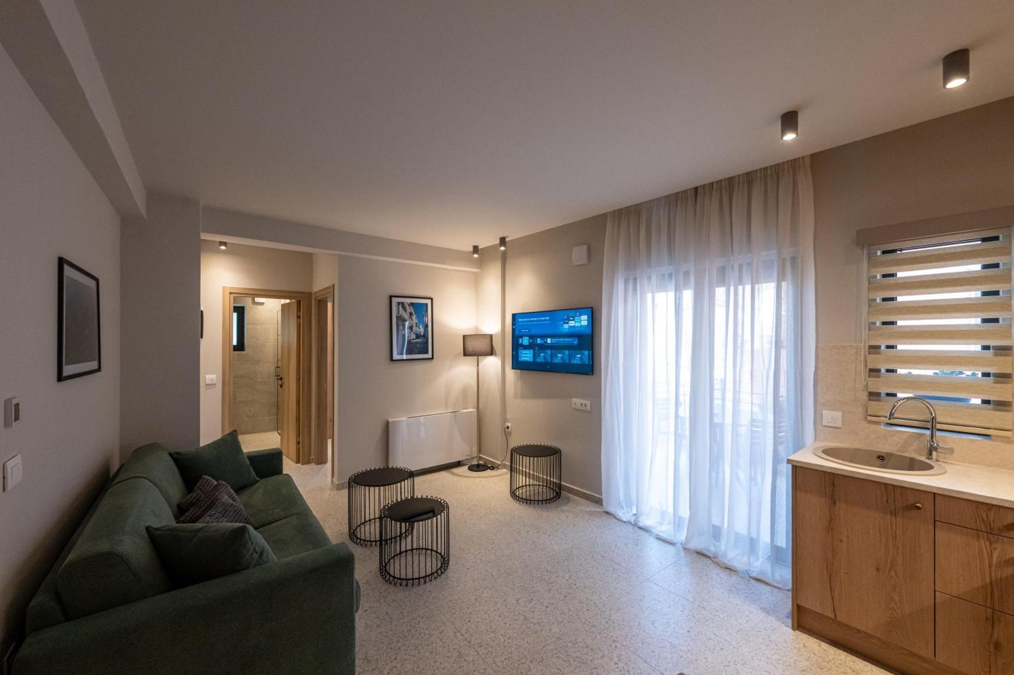 Asklipiou Cube - Kalamata Mediterranean Suites Eksteriør bilde